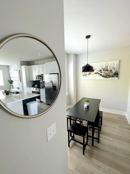 Brand New Build 10 Min- Uptown Villa ชาร์ล็อต ภายนอก รูปภาพ